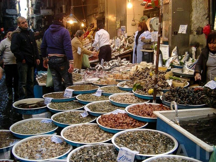 Casa Maulu A Napoli Centro Apartman Kültér fotó